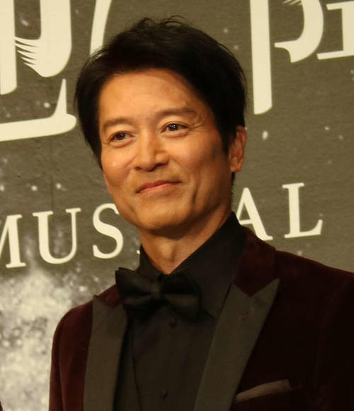 寺脇康文