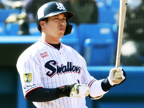 山田哲人