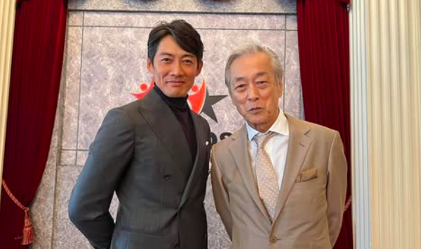 岩城滉一（右）と反町隆史