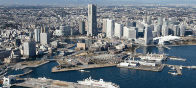 横浜港