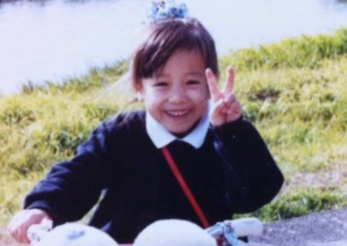 江藤愛の幼少期