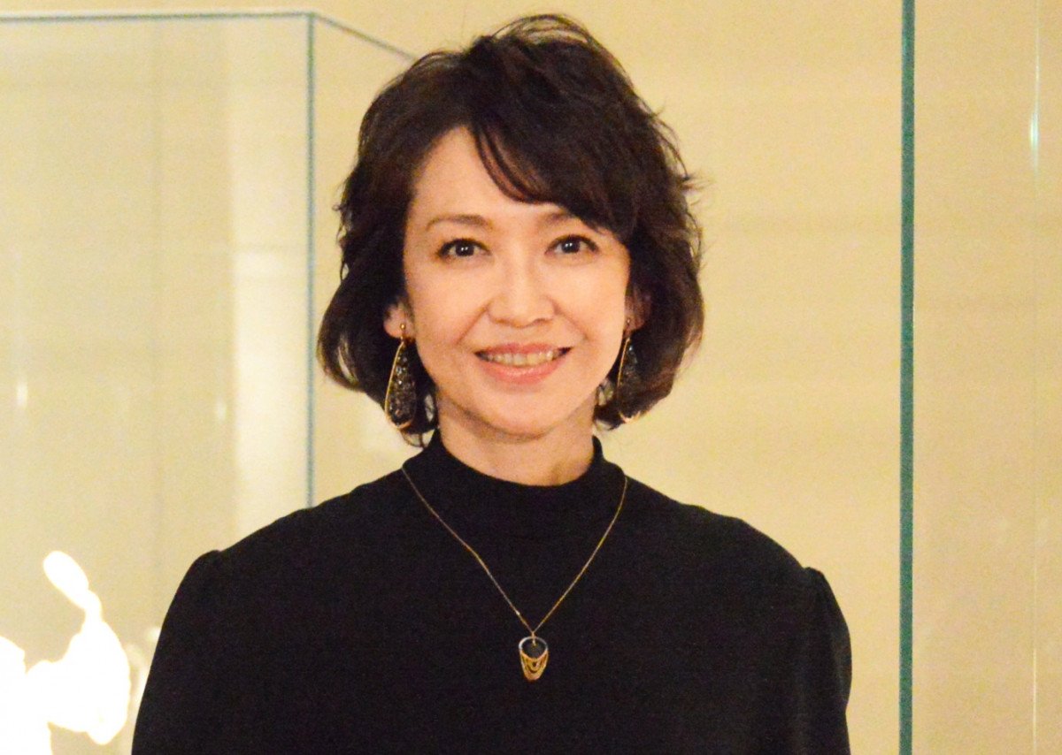 賀来千香子