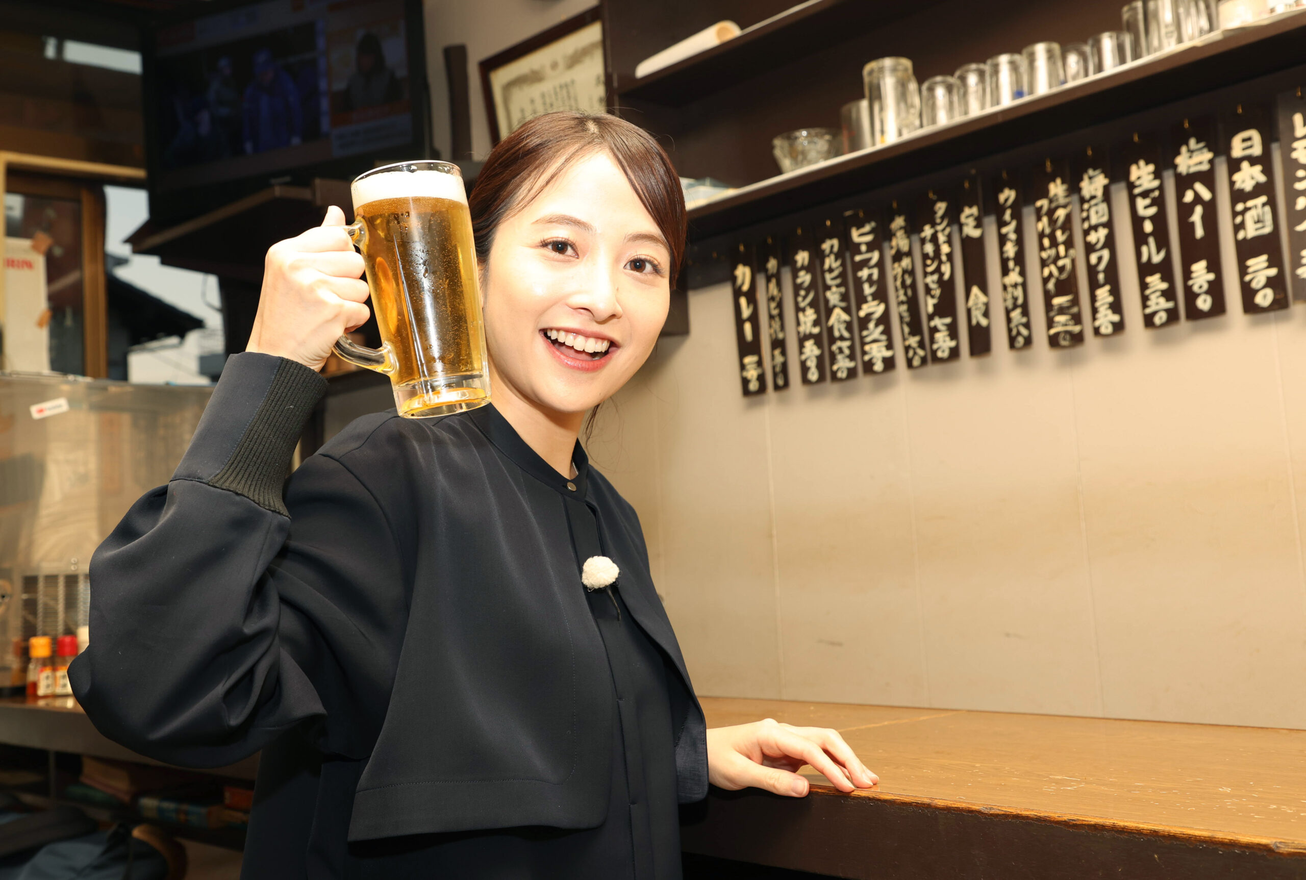 「おんな酒場放浪記」の日比麻音子