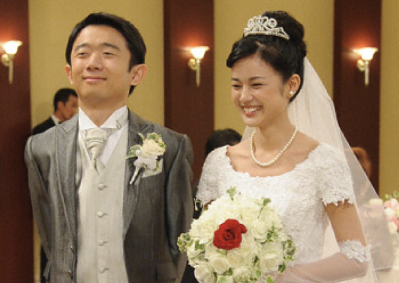 「渡る世間は鬼ばかり」でえなりかずきが演じる小島眞の結婚式