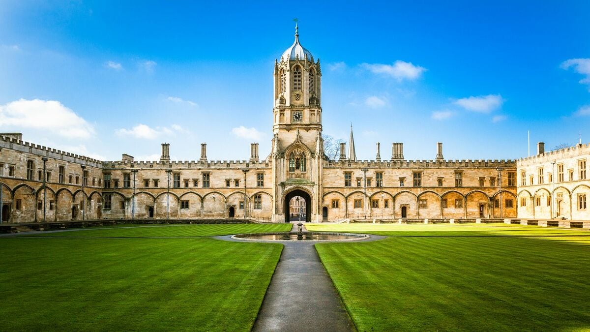 オックスフォード大学